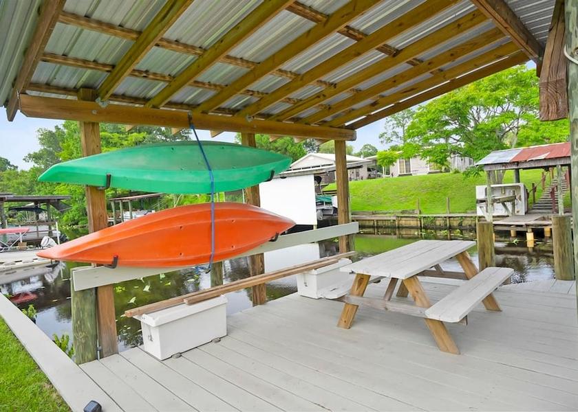 Florida Satsuma Room