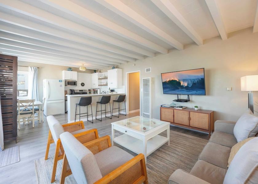 California Newport Beach Interior Entrance