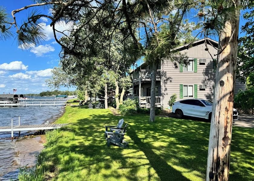 Minnesota Brainerd Exterior Detail