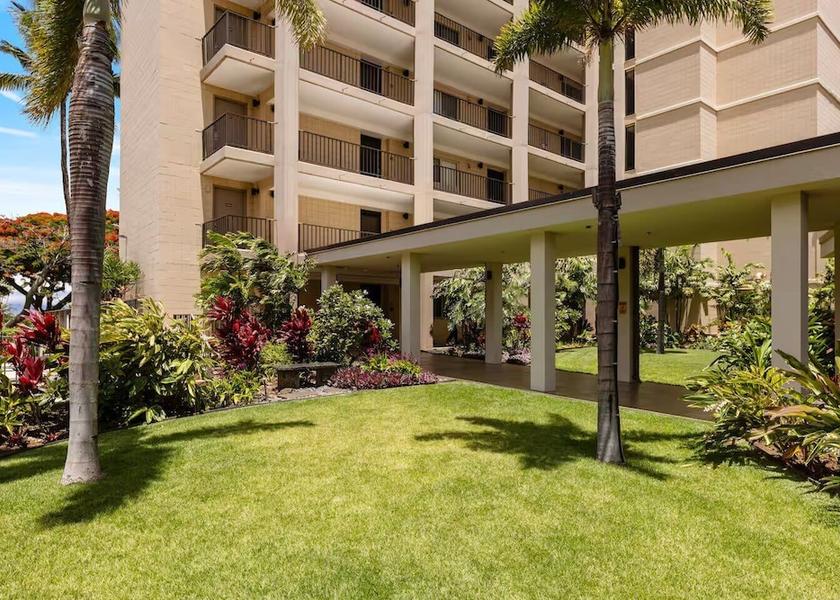 Hawaii Lahaina Exterior Detail