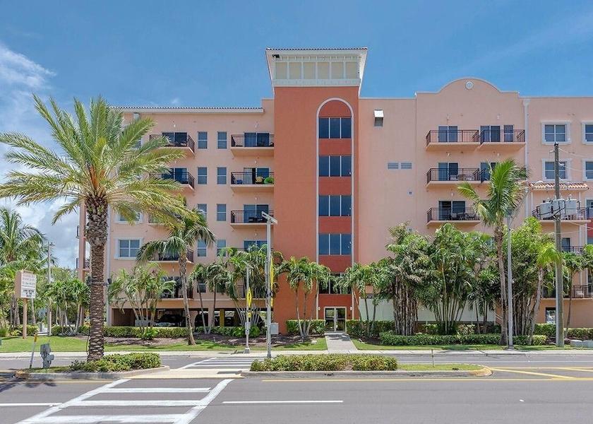 Florida Madeira Beach Exterior Detail