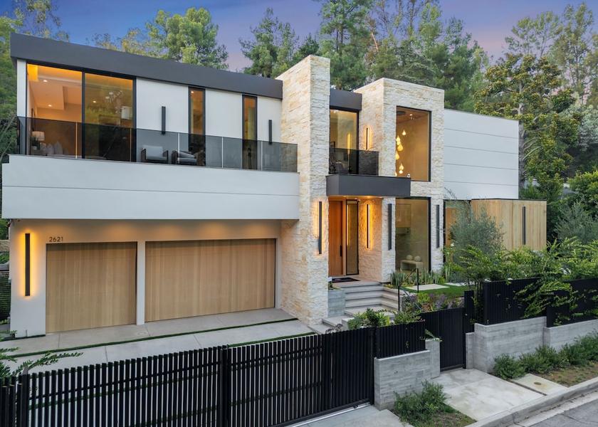 California Beverly Hills Exterior Detail