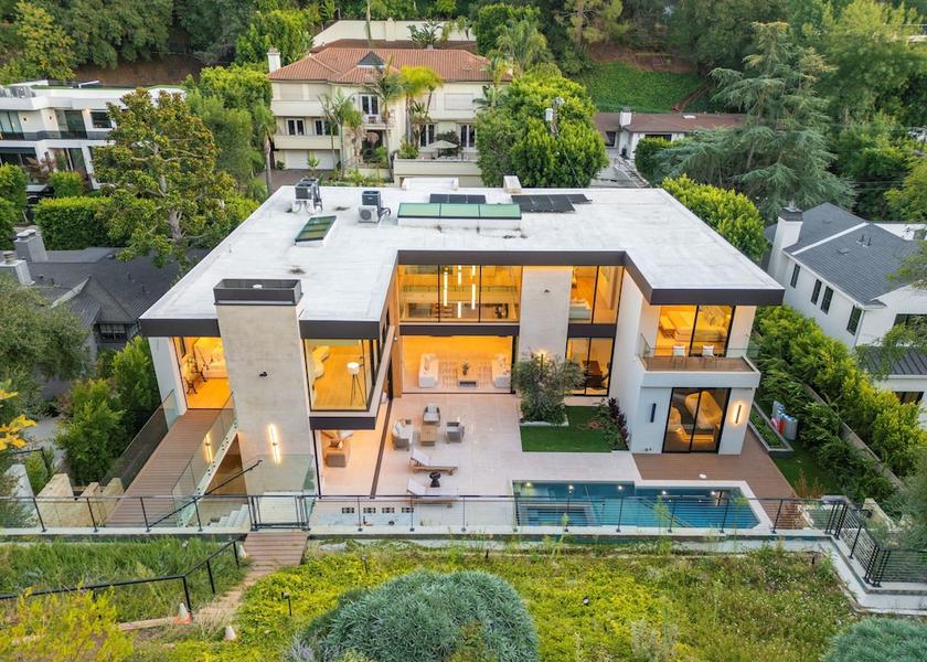 California Beverly Hills Exterior Detail