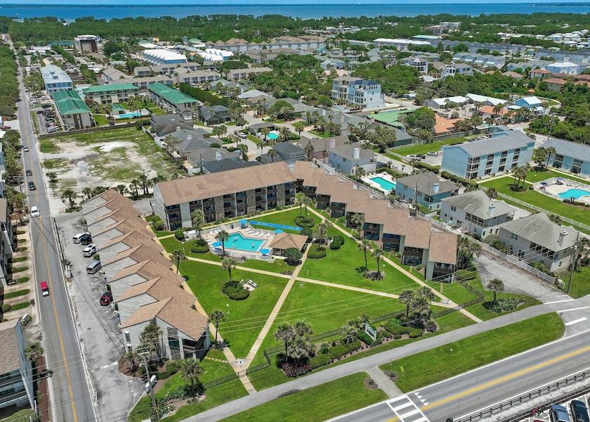 Florida Miramar Beach Exterior Detail