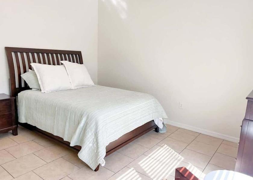 Florida Dade City Room