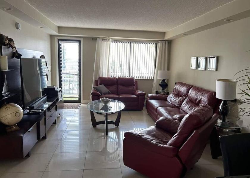 Florida Hallandale Beach Room