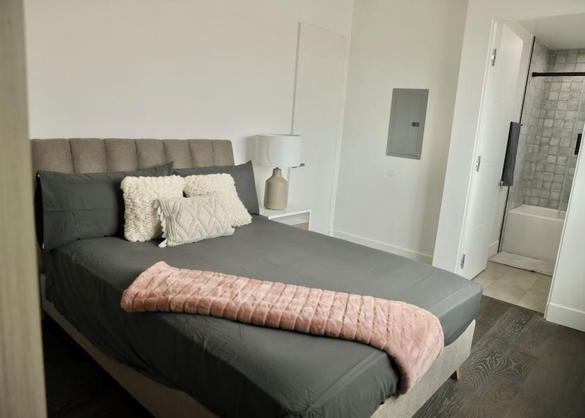 California Marina del Rey Room