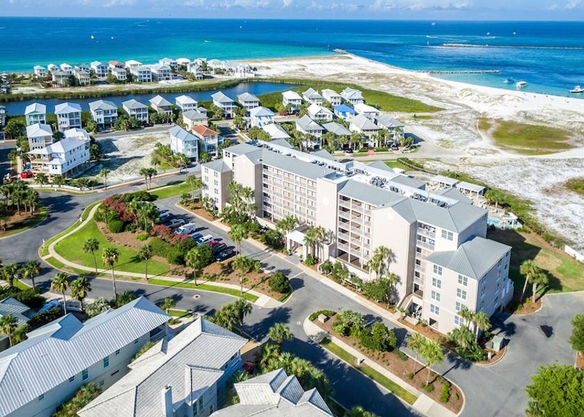 Florida Destin Exterior Detail