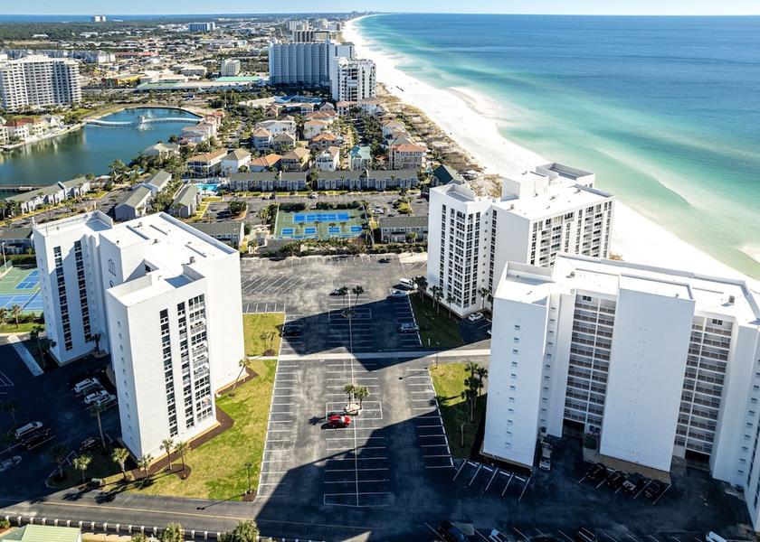 Florida Destin Exterior Detail