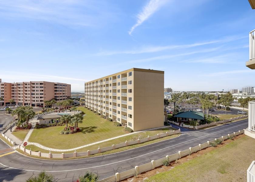 Florida Destin Exterior Detail