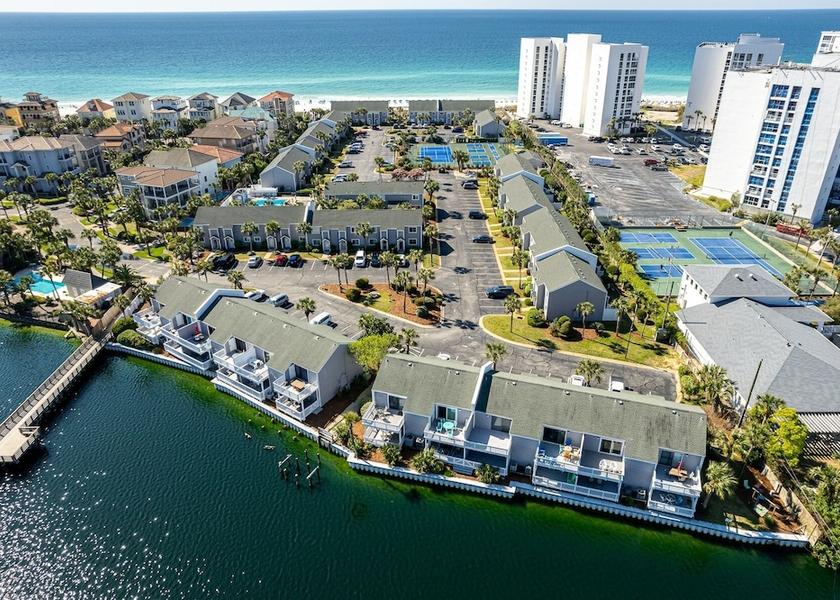 Florida Destin Exterior Detail