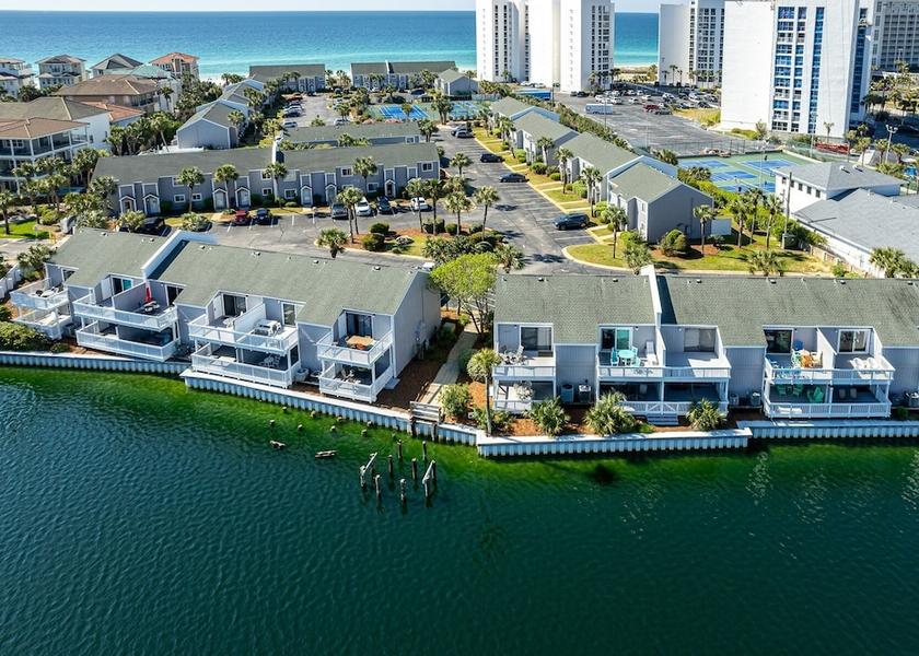 Florida Destin Exterior Detail