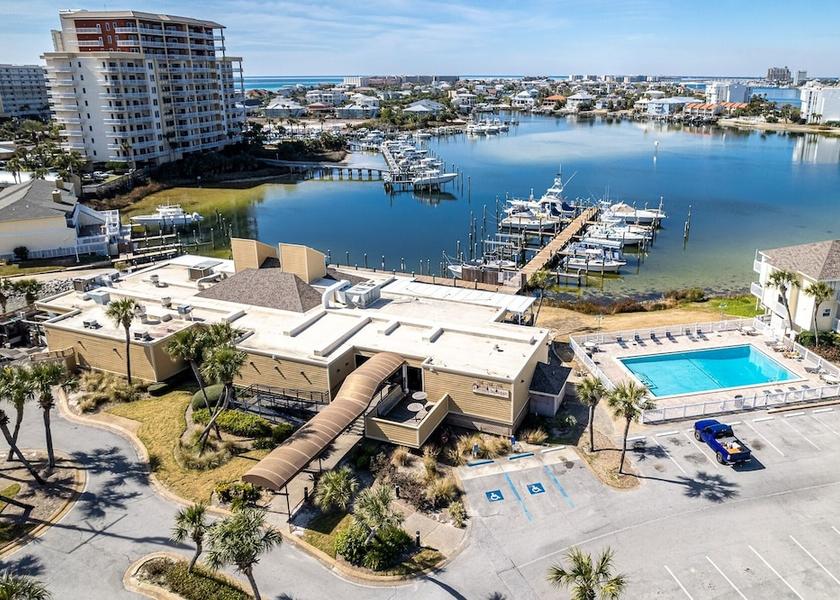 Florida Destin Exterior Detail
