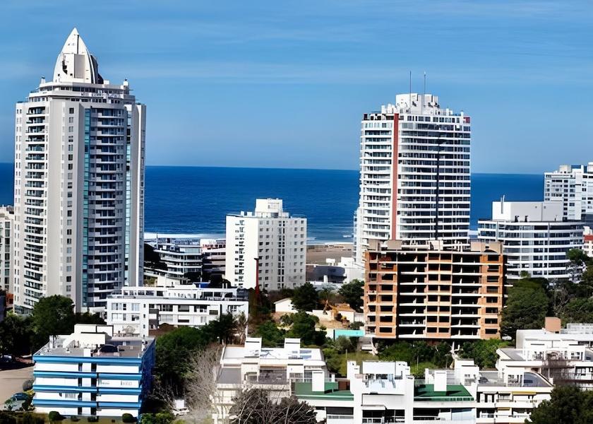 Maldonado Punta del Este Exterior Detail