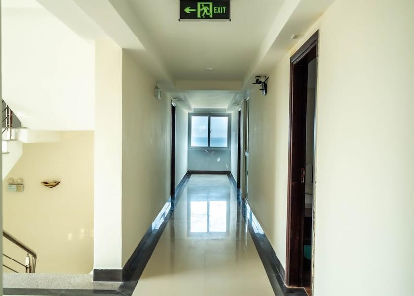 Nghe An Vinh Interior Entrance