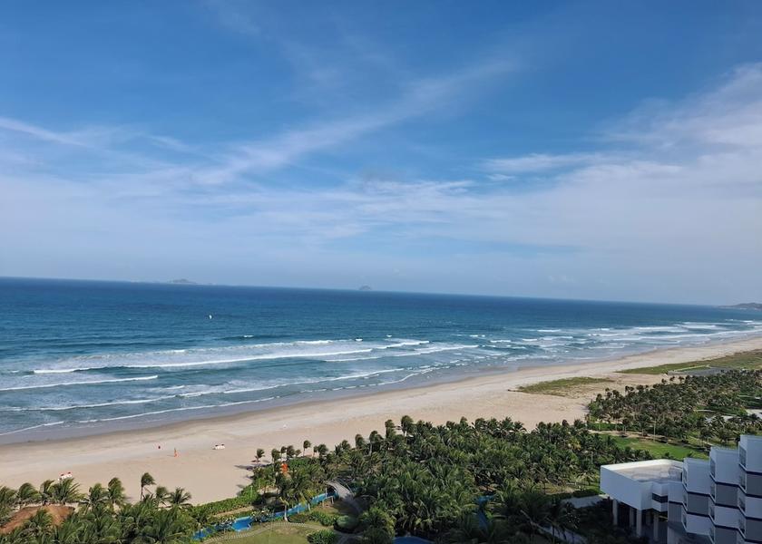 Khanh Hoa Cam Ranh Facade