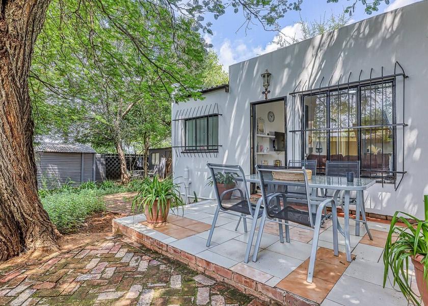 Gauteng Centurion Exterior Detail