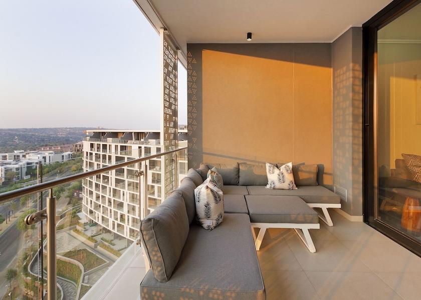 Gauteng Midrand Interior Entrance