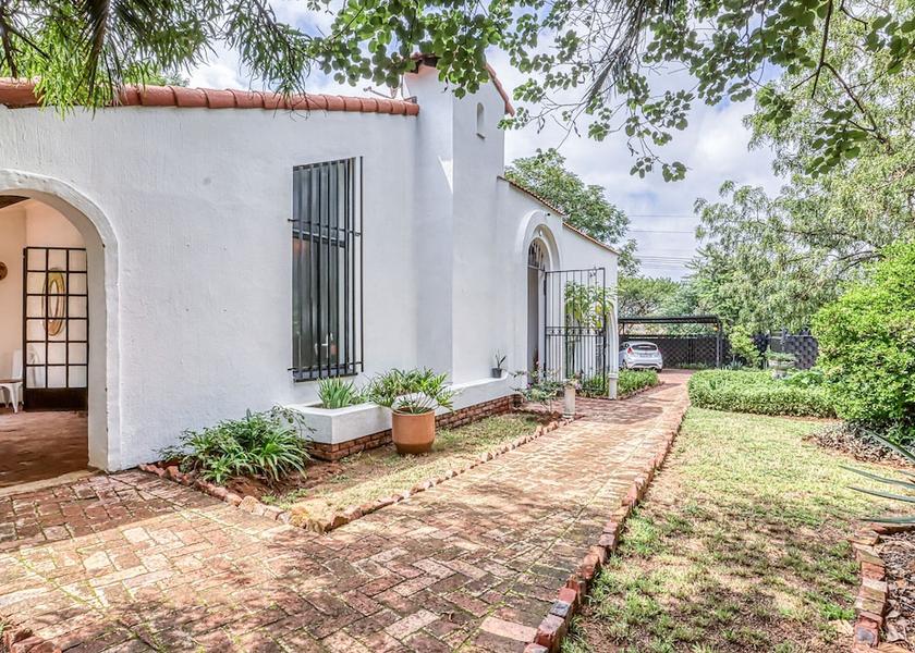 Gauteng Centurion Exterior Detail
