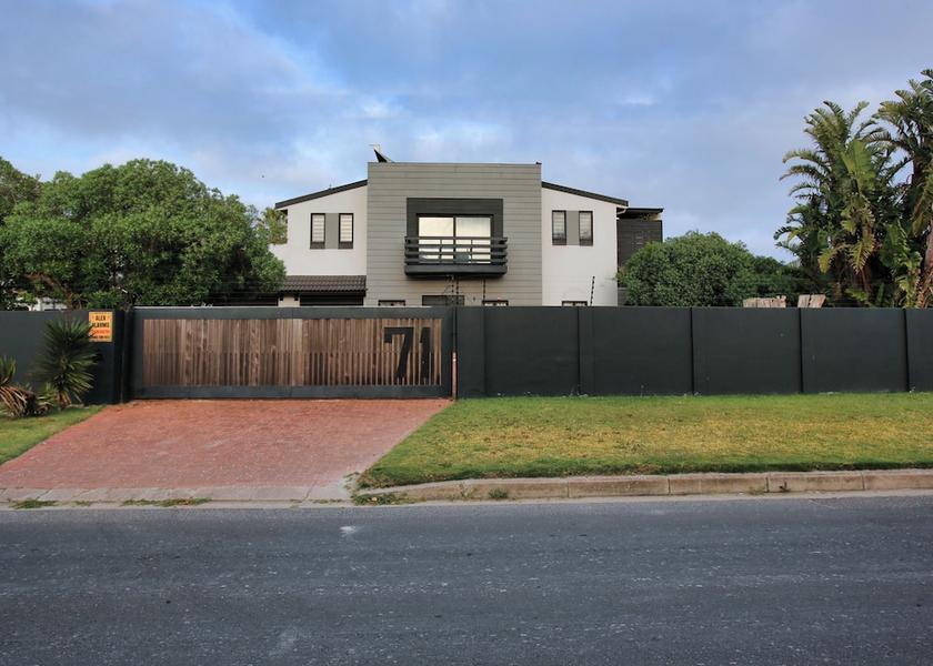 Western Cape Langebaan Facade