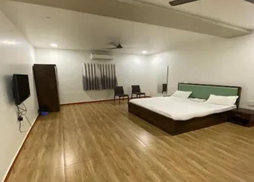 Gujarat Rajkot Room