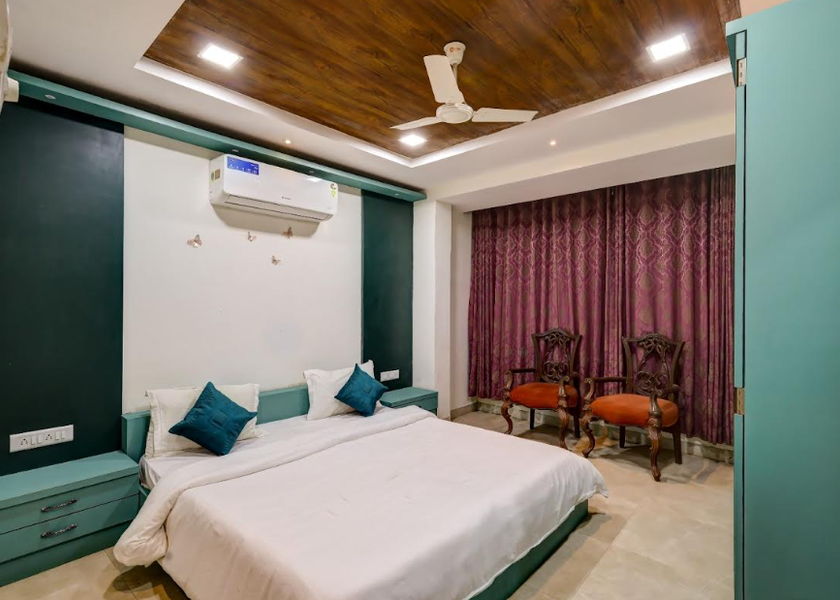 Maharashtra Panchgani deluxe room
