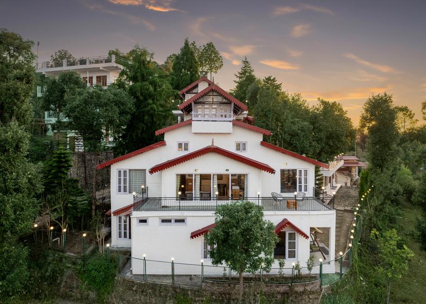 Uttarakhand Ranikhet Hotel Exterior