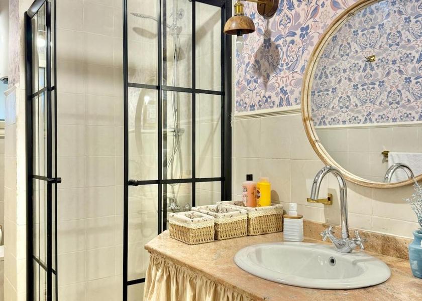 Giza Governorate Cairo Two-Bedroom Standard Apartment