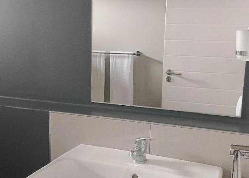 Mpumalanga Mbombela Two-Bedroom Apartment