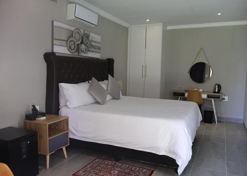 Gauteng Boksburg Luxury Queen Room
