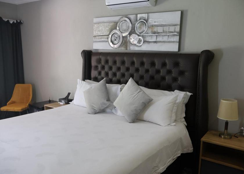 Gauteng Boksburg Luxury Queen Room