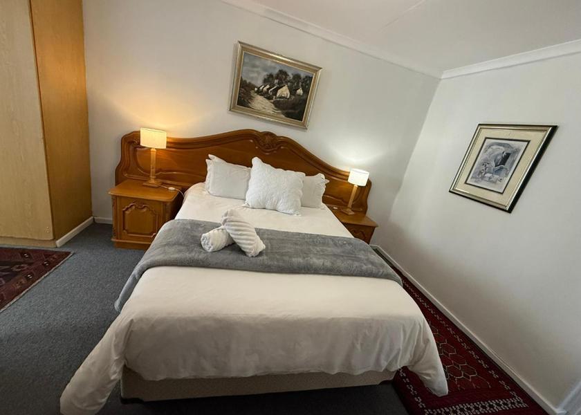Western Cape Beaufort West Deluxe Double Room