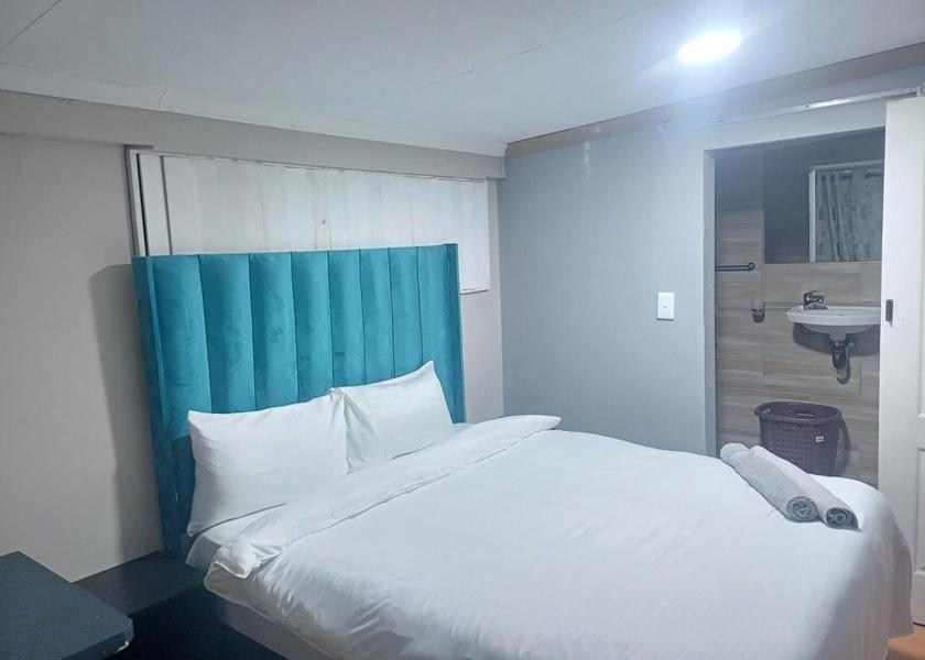 Gauteng Meyerton Standard Queen Room