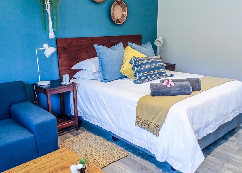 KwaZulu-Natal Umkomaas One-Bedroom Apartment
