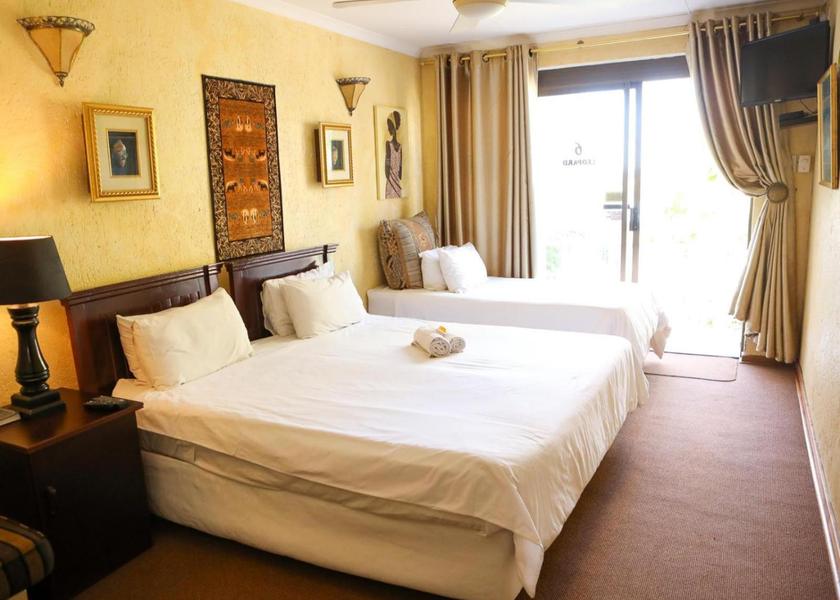 North West Lichtenburg Classic Triple Room