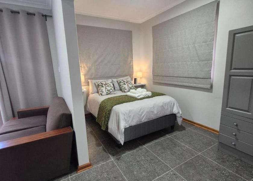 Eastern Cape Patensie Deluxe Double Studio