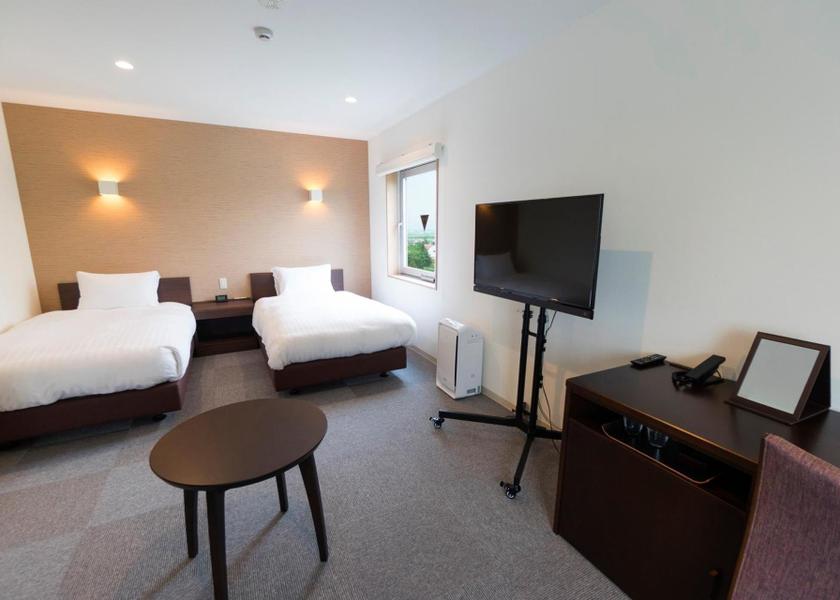 Hokkaido Mikasa Deluxe Twin Room