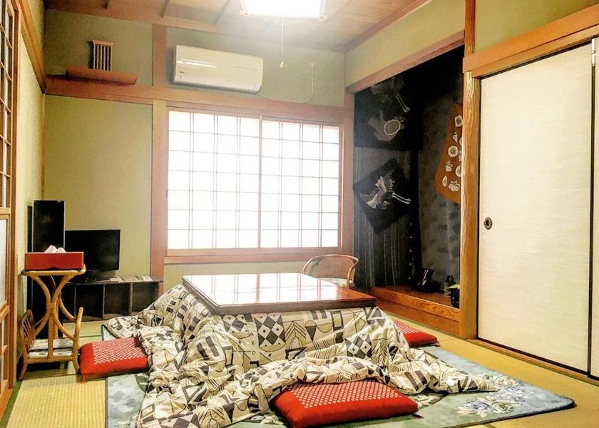 Wakayama Nachikatsuura Economy Triple Room with Shared Bathroom