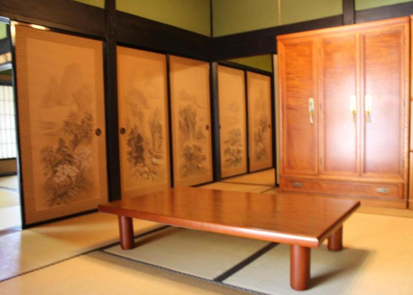 Ehime Shikokuchuo Japanese-Style Room