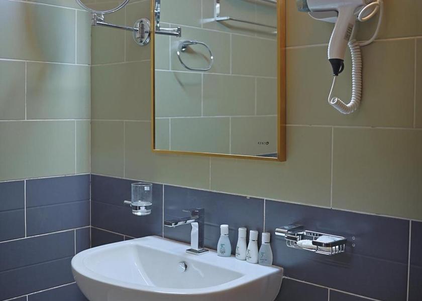 Central Province Kandy Deluxe Double Room