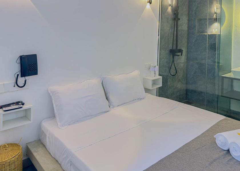 Gampaha District Negombo Double Room with Private Bathroom