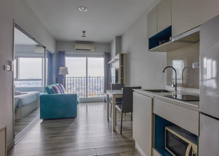 Chonburi Province Pattaya Deluxe One-Bedroom Apartment with City View
