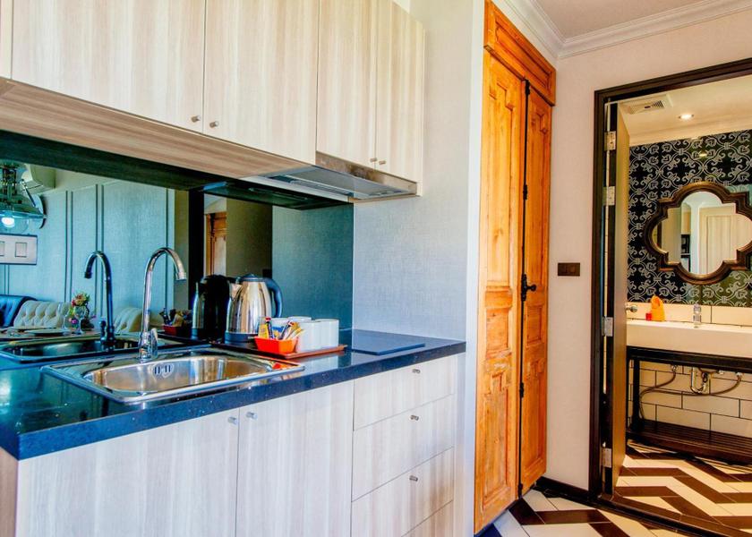 Chonburi Province Pattaya Family Suite (6 People)