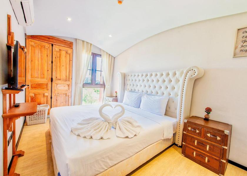 Chonburi Province Pattaya Family Suite (6 People)