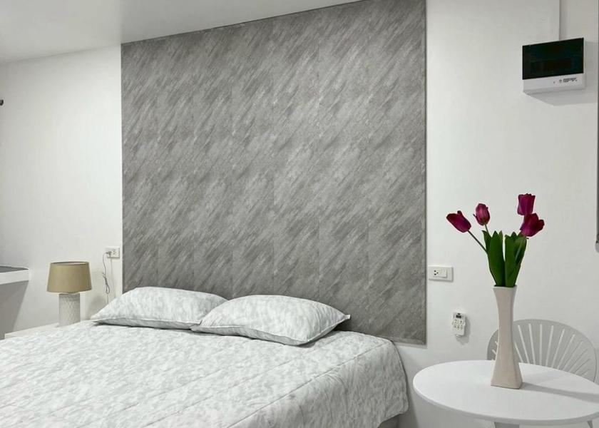 Phuket Province Choeng Thale Double Room with Private Bathroom