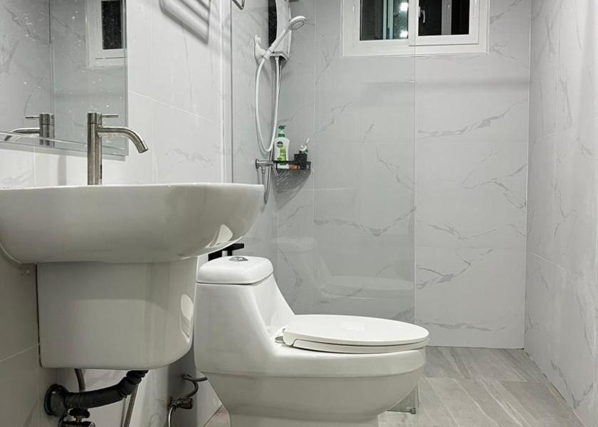 Phuket Province Choeng Thale Double Room with Private Bathroom