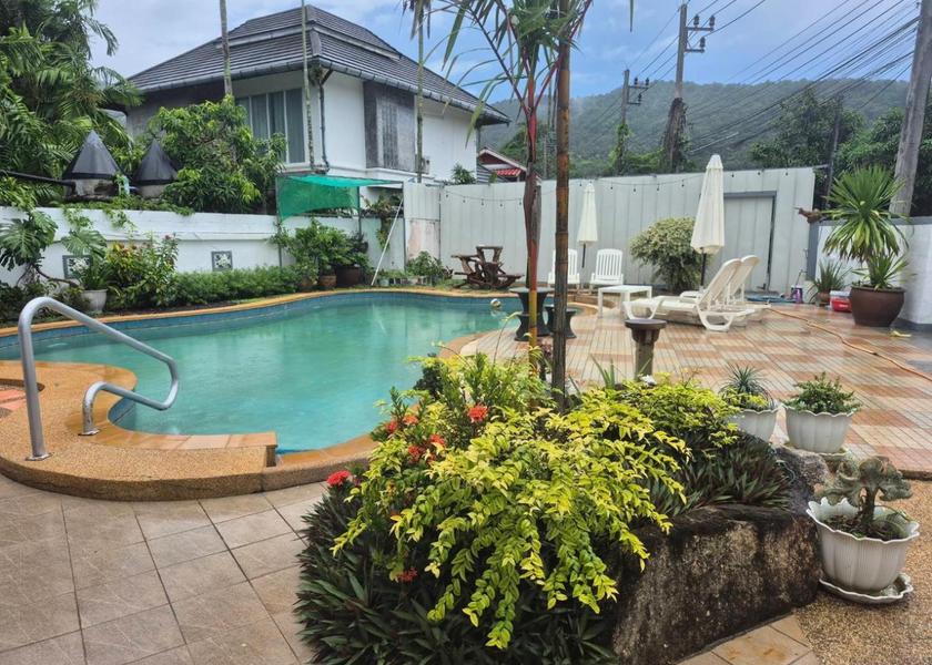 Phuket Province Choeng Thale Two-Bedroom Villa