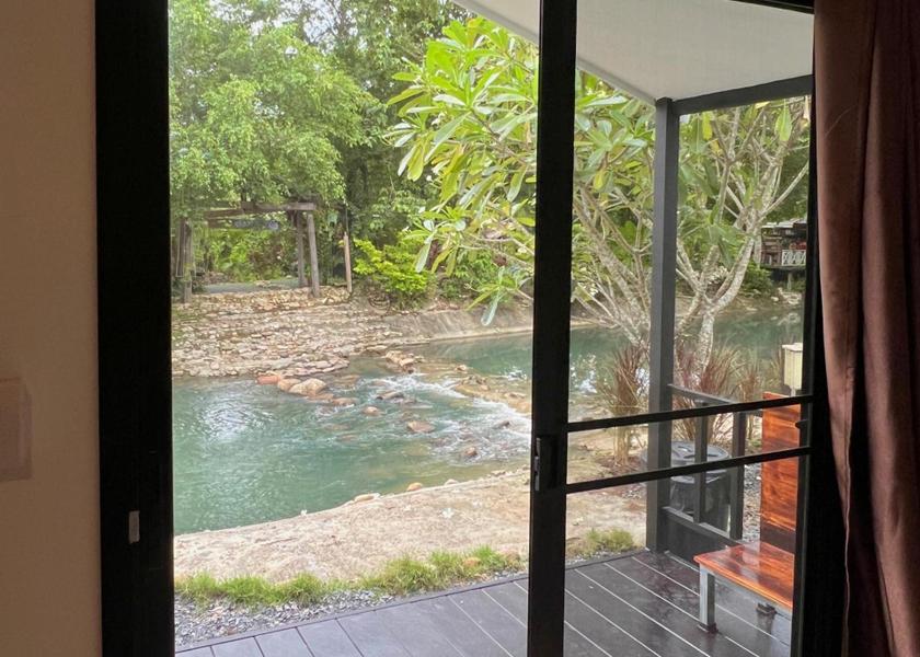 Saraburi Province Kaeng Khoi Standard Quadruple Room