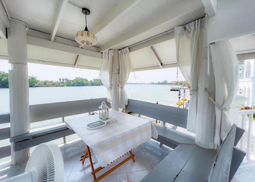 Samut Songkhram Amphawa Suite River View