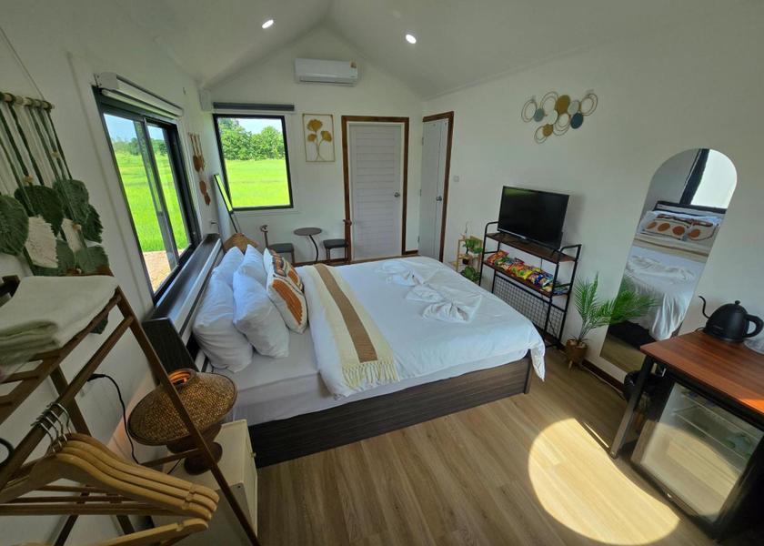 Khon Kaen Province Nong Rua Deluxe Double Room (2 Adults + 1 Child)